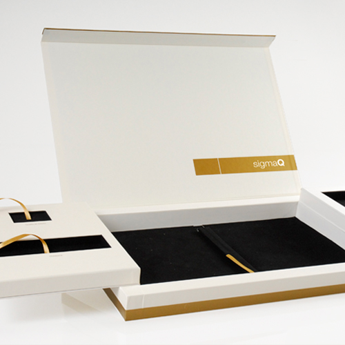 luxury ecommerce shipper